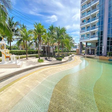 Laguna Beach Resort 1 Condominium Pantai Jomtien Bagian luar foto